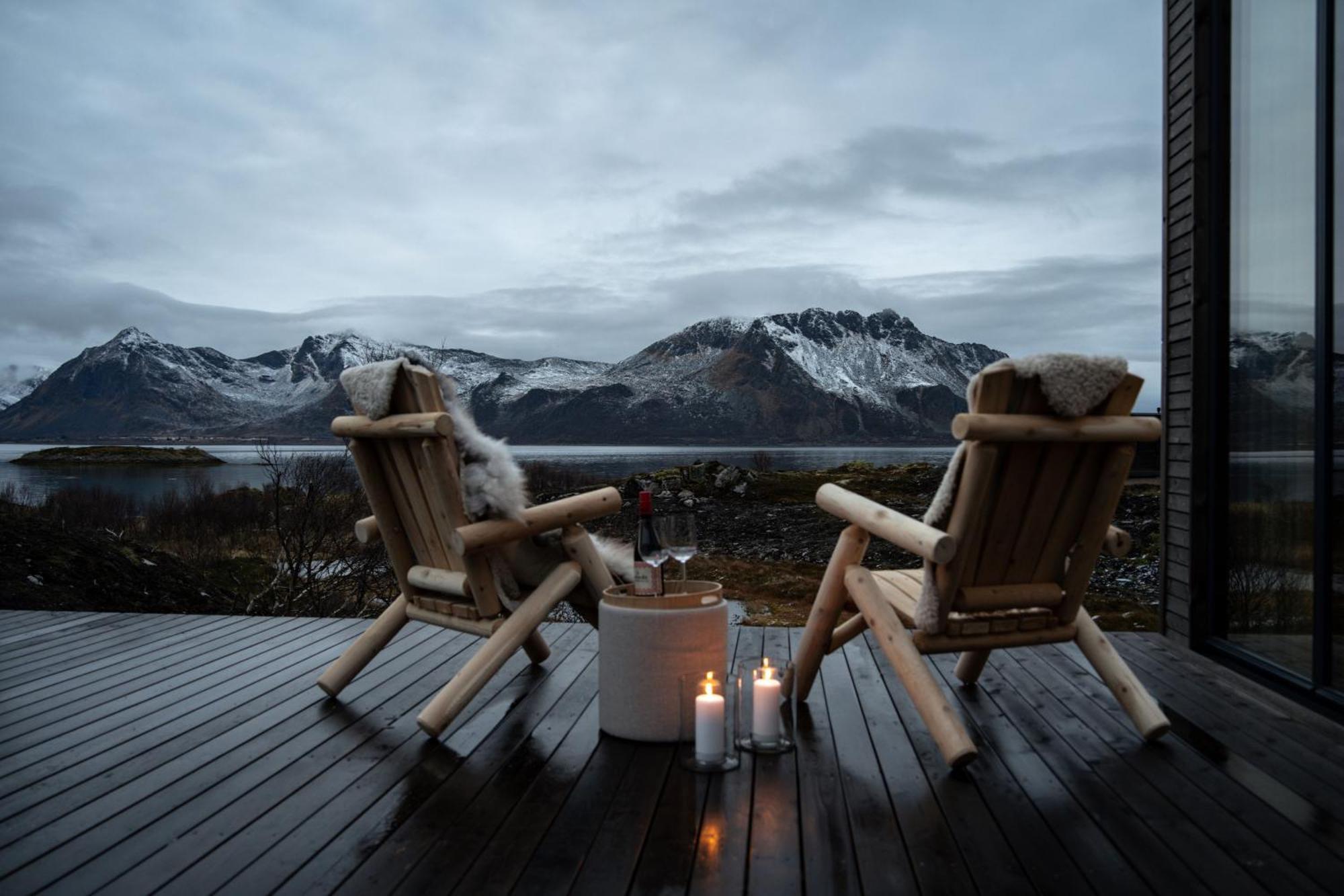 Luksushytte Med Jacuzzi, Summer&Winter Retreat Lyngværet 外观 照片