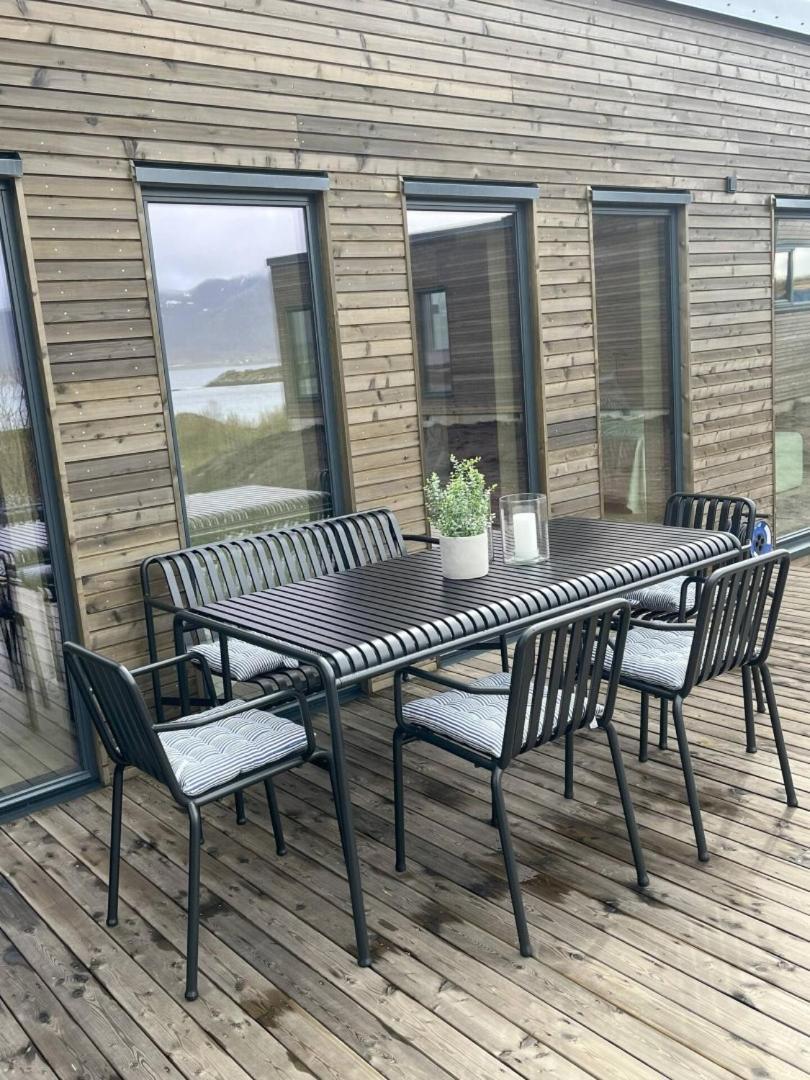 Luksushytte Med Jacuzzi, Summer&Winter Retreat Lyngværet 外观 照片
