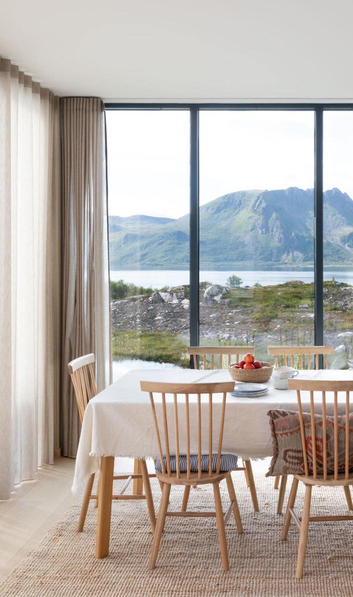 Luksushytte Med Jacuzzi, Summer&Winter Retreat Lyngværet 外观 照片